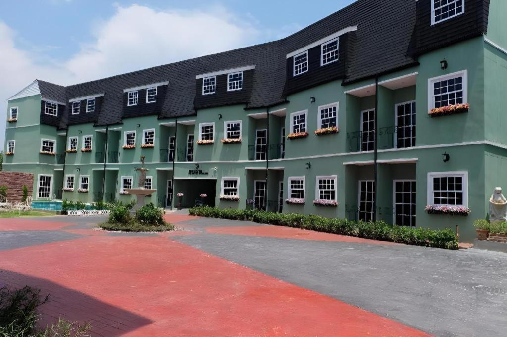Nabanmae Resort Lampang Kültér fotó